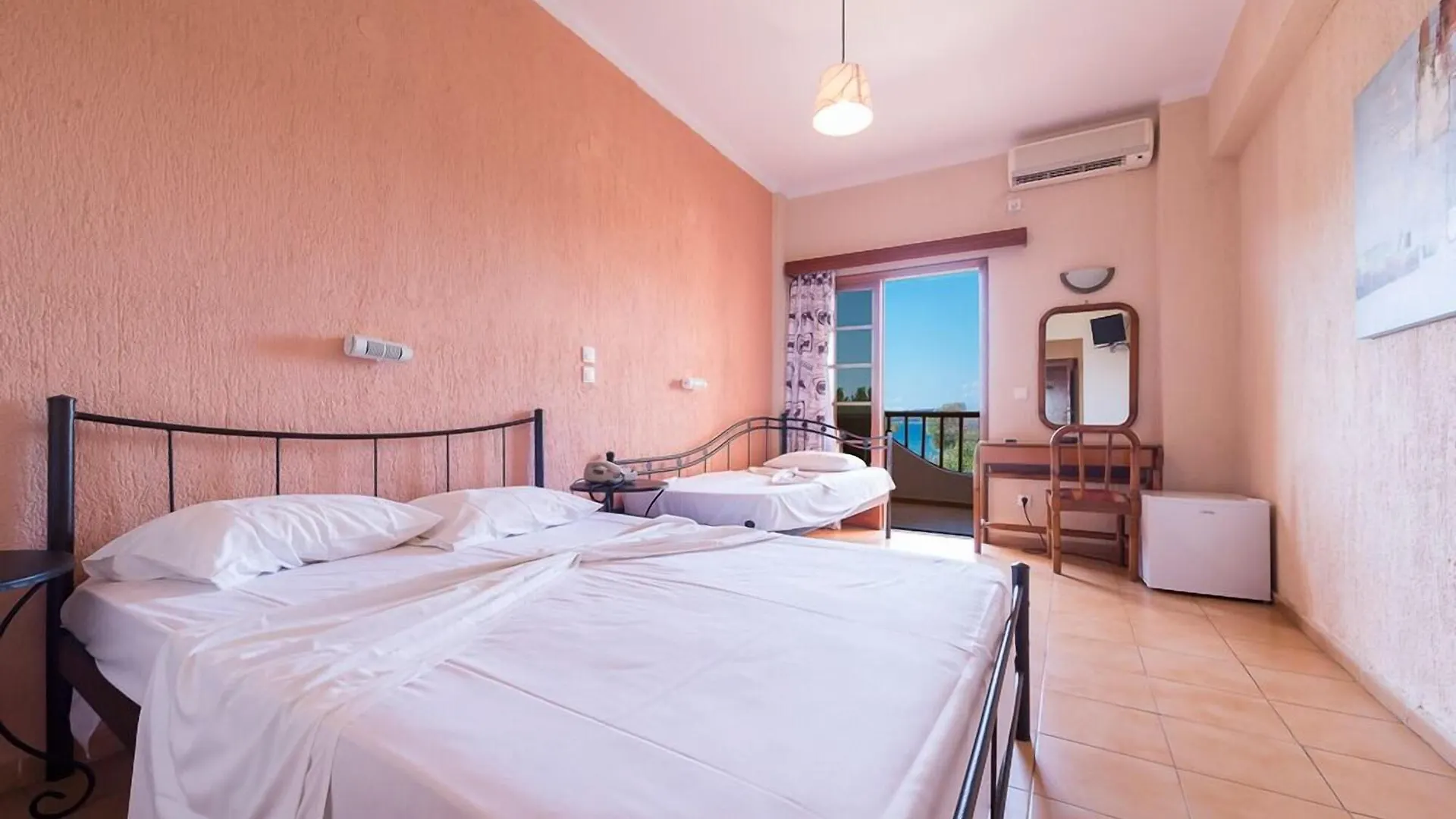 Galaxy Hotel Argostoli  2*, Argostoli (Kefalonia) Grækenland